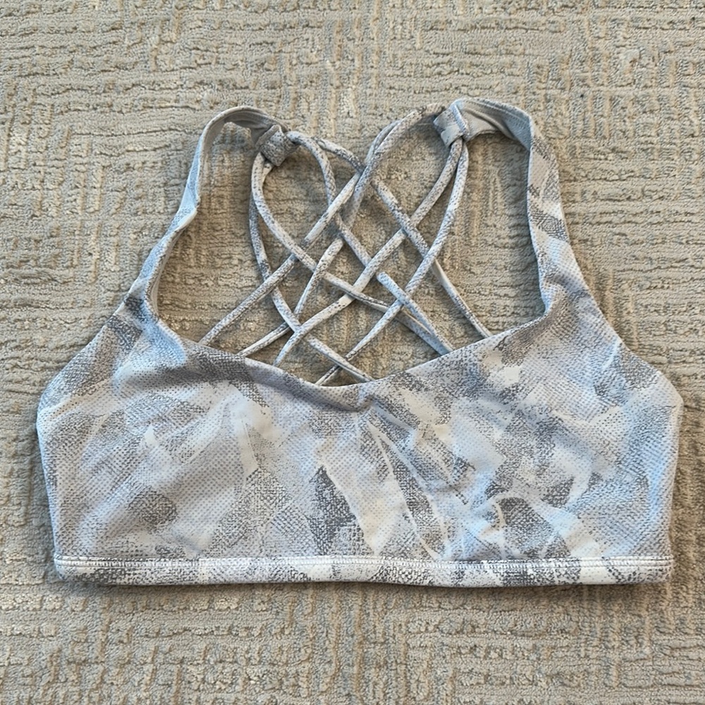 Lululemon Free To Be Wild